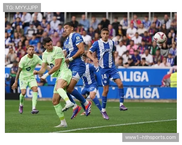 巴萨重返诺坎普4-0大胜毕尔巴鄂 莱万闪击费兰托雷斯双响